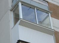 Balkonų stiklinimas, plastiko konstrukcija Aluplast IDEAL4000RL